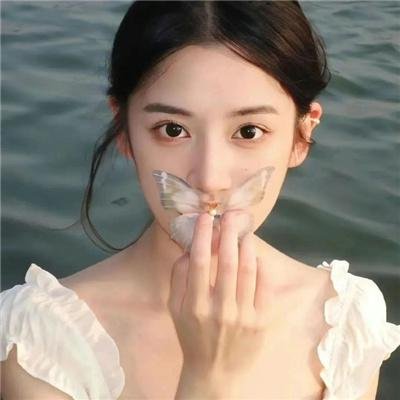 开画少女漫